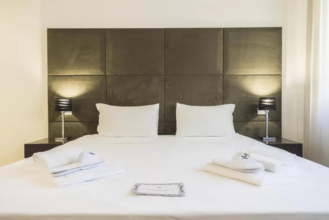 Italianway - Vittorio Emanuele 15 Apartment มิลาน ภายนอก รูปภาพ