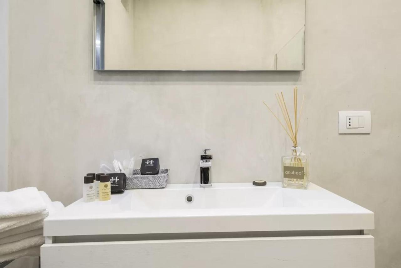Italianway - Vittorio Emanuele 15 Apartment มิลาน ภายนอก รูปภาพ