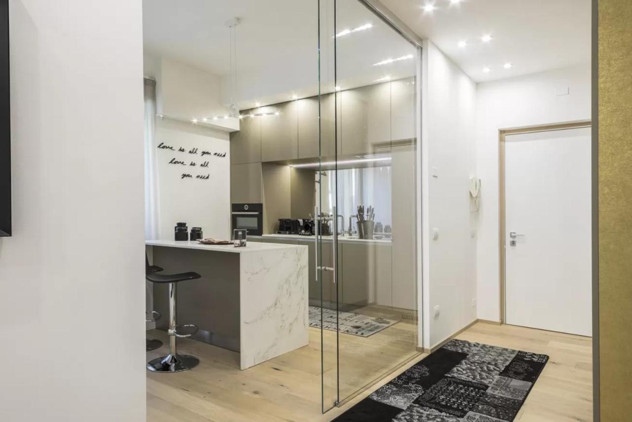 Italianway - Vittorio Emanuele 15 Apartment มิลาน ภายนอก รูปภาพ