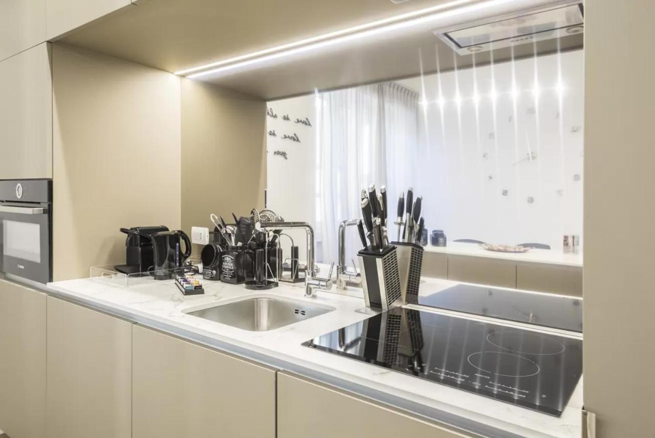 Italianway - Vittorio Emanuele 15 Apartment มิลาน ภายนอก รูปภาพ